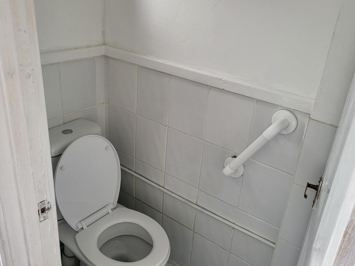 Spacious & Cosy Holiday Home In Manchester Eksteriør bilde
