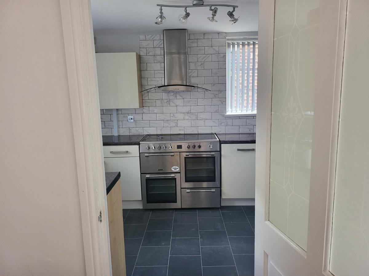 Spacious & Cosy Holiday Home In Manchester Eksteriør bilde