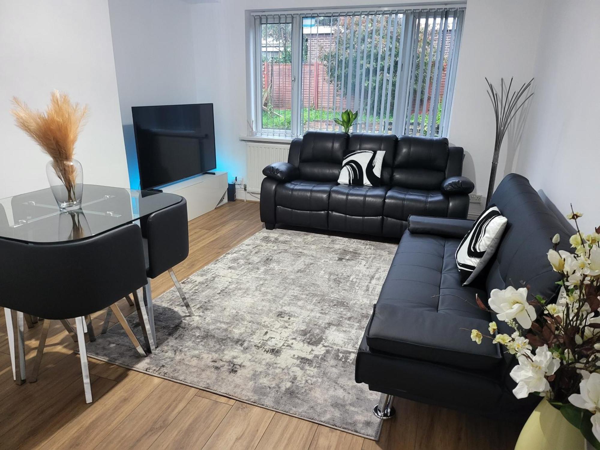 Spacious & Cosy Holiday Home In Manchester Eksteriør bilde