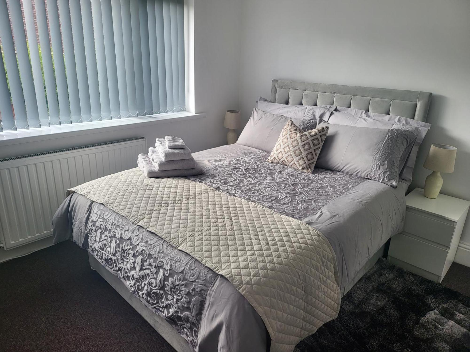 Spacious & Cosy Holiday Home In Manchester Eksteriør bilde